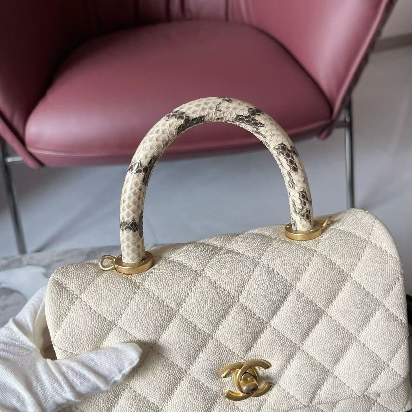 Chanel Pre-loved Bag Very good condition Size ONE SIZE - 2 Thumbnail