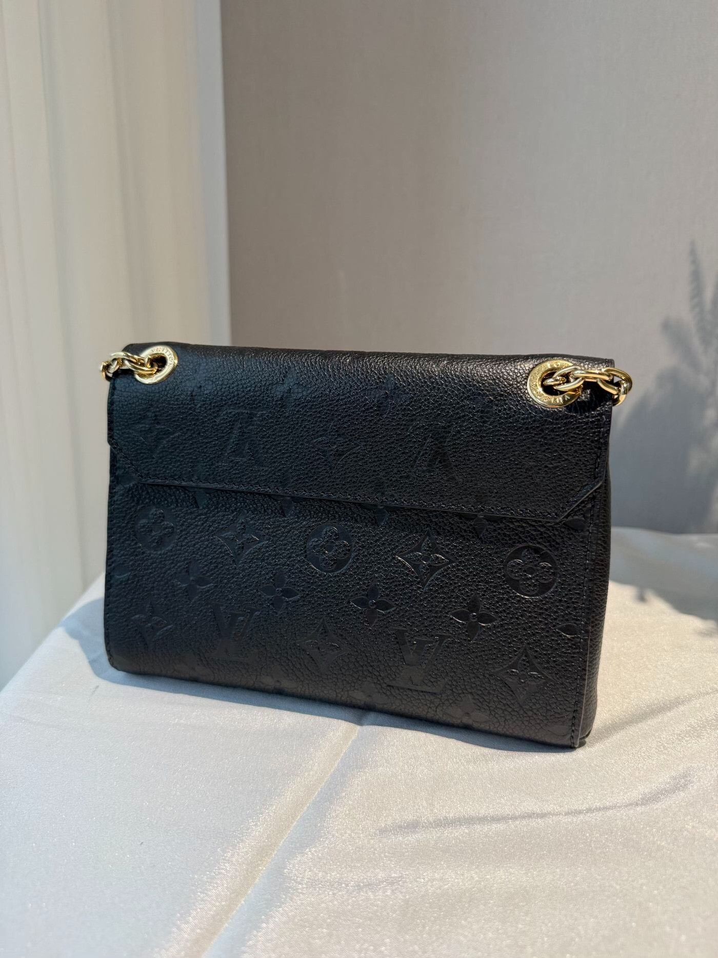Louis Vuitton Pre-loved Bag Very good condition Size ONE SIZE - 2 Thumbnail