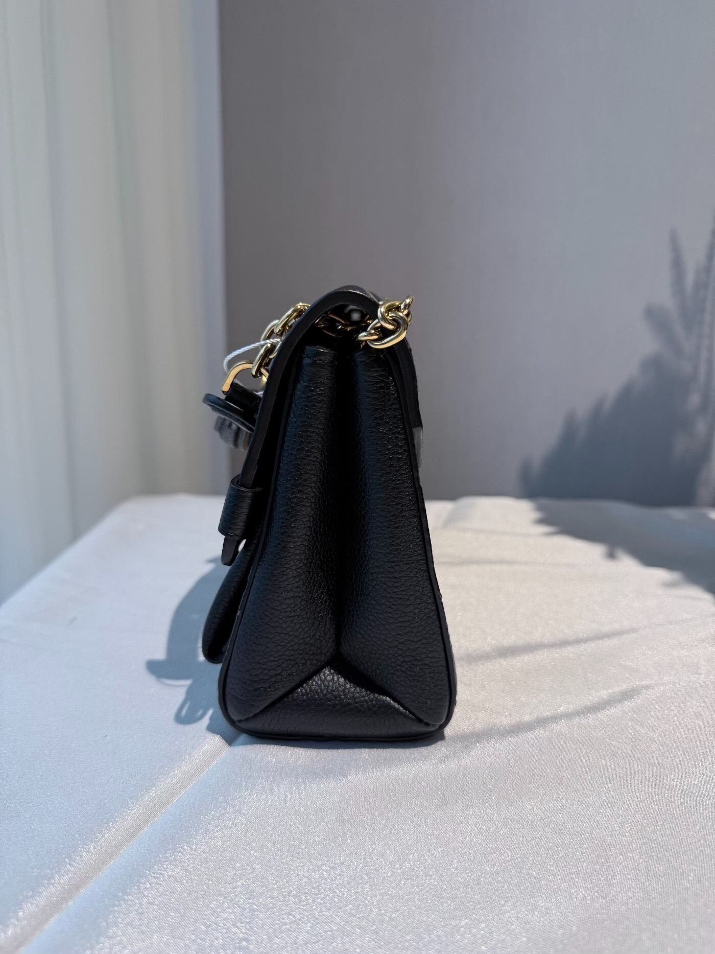 Louis Vuitton Pre-loved Bag Very good condition Size ONE SIZE - 3 Thumbnail