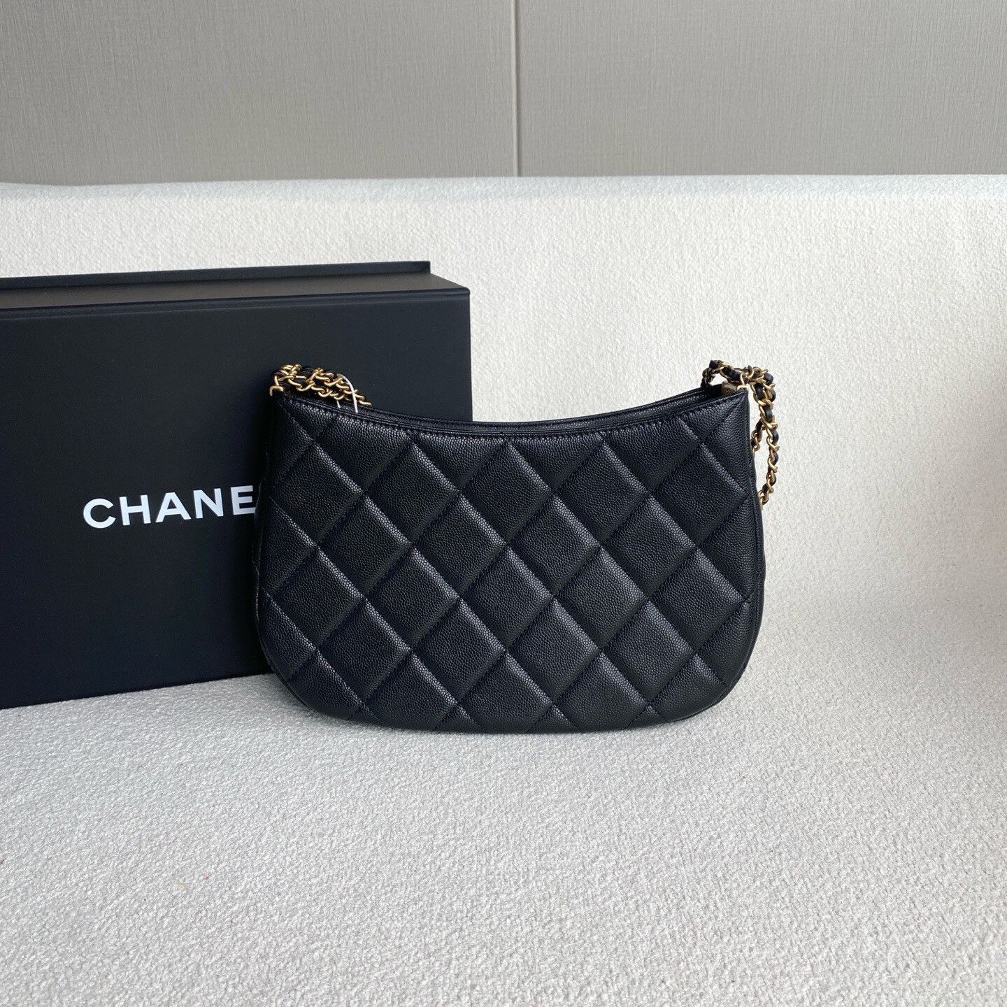 Chanel Pre-loved Bag Very good condition Size ONE SIZE - 3 Thumbnail