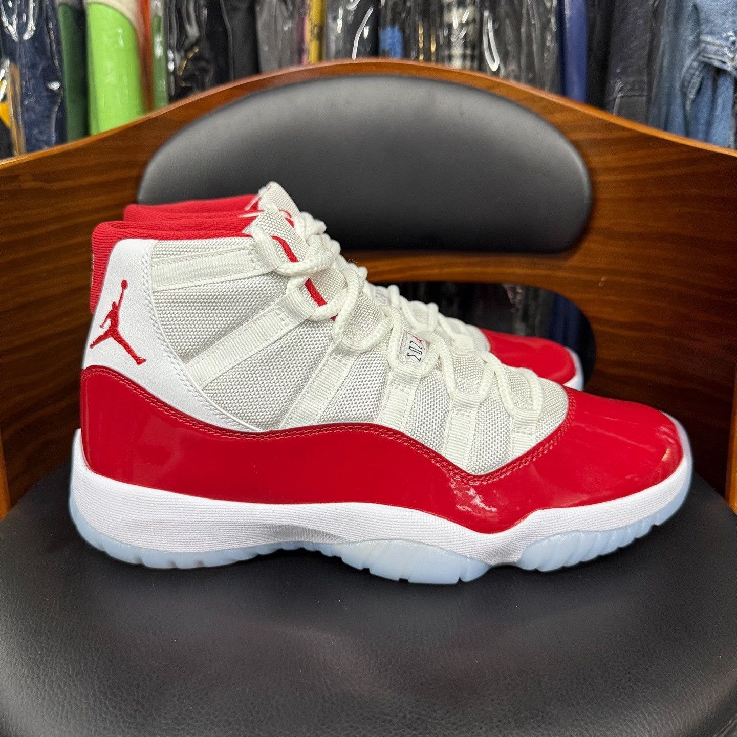 Nike Nike AJ11 Red Lowtop Sneakers 42.5 Men Size US 9.5 / EU 42-43 - 4 Thumbnail