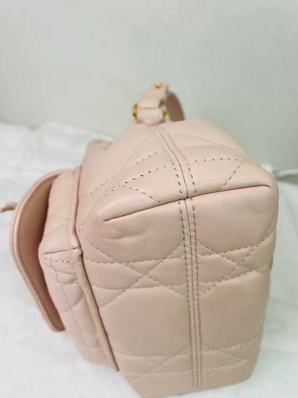 Dior Pre-loved Bag Very good condition Size ONE SIZE - 5 Thumbnail