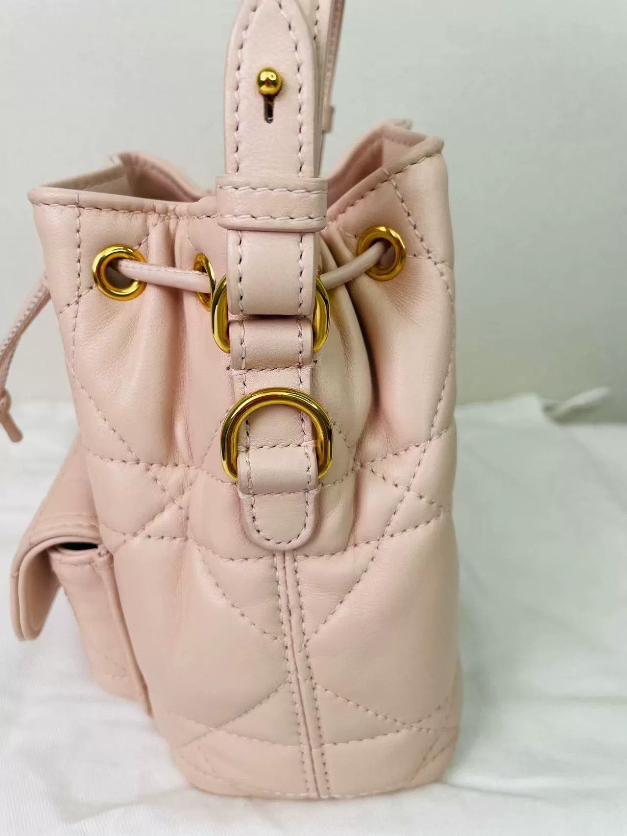 Dior Pre-loved Bag Very good condition Size ONE SIZE - 4 Thumbnail