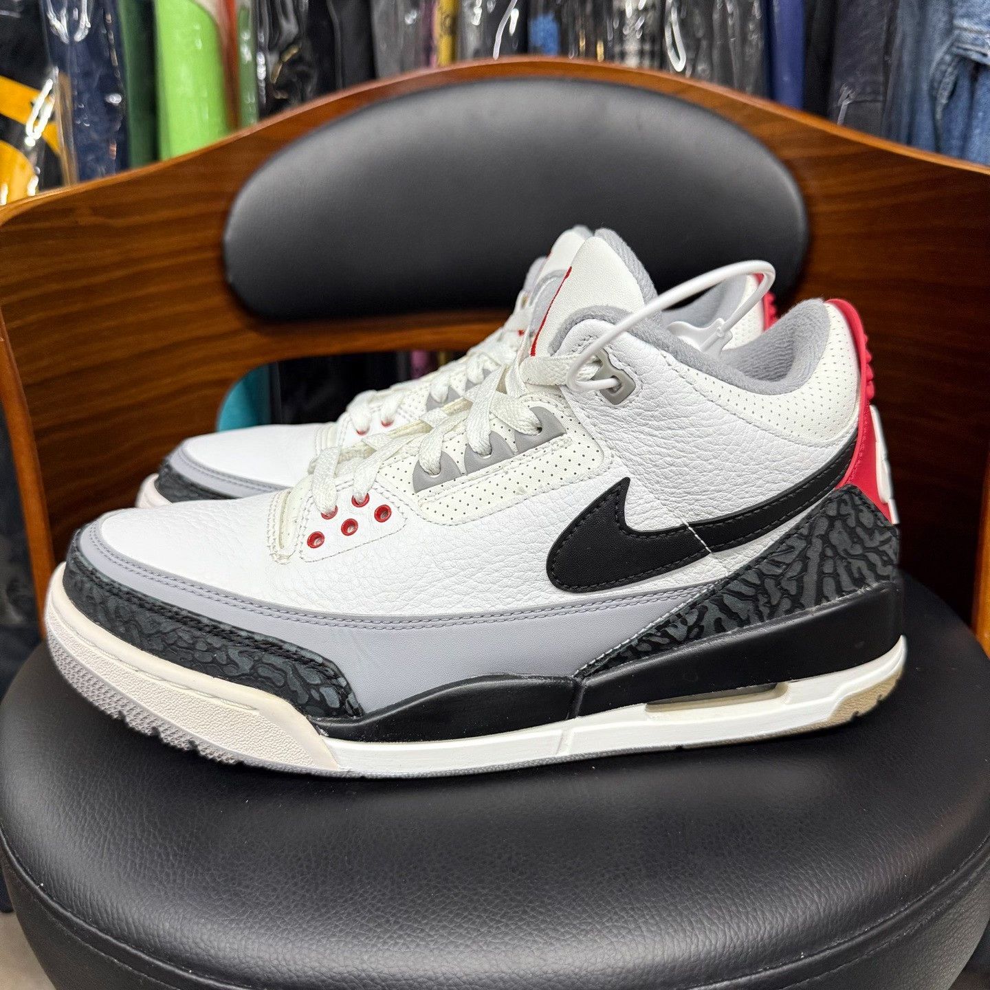 Nike Nike AJ3 Black Lowtop Sneakers 43 Men Size US 10 / EU 43 - 6 Thumbnail