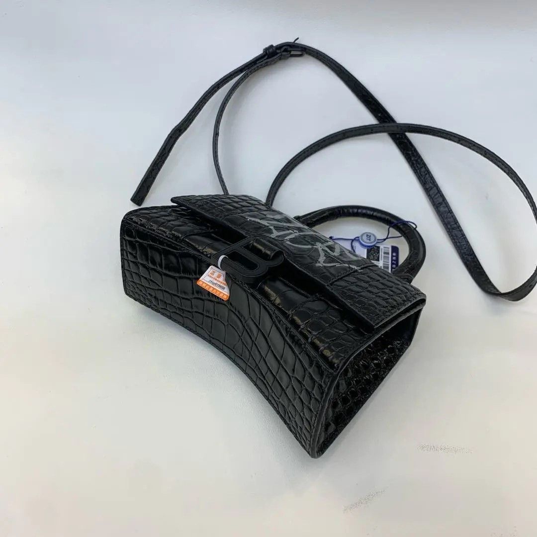 Balenciaga Pre-loved Bag Very good condition Size ONE SIZE - 8 Thumbnail