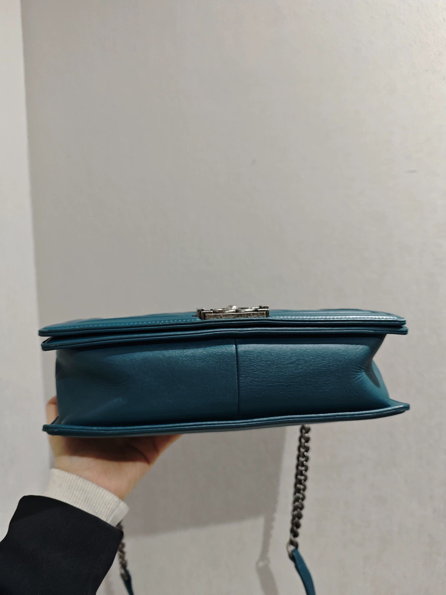 Chanel Pre-loved Bag Very good condition Size ONE SIZE - 3 Thumbnail