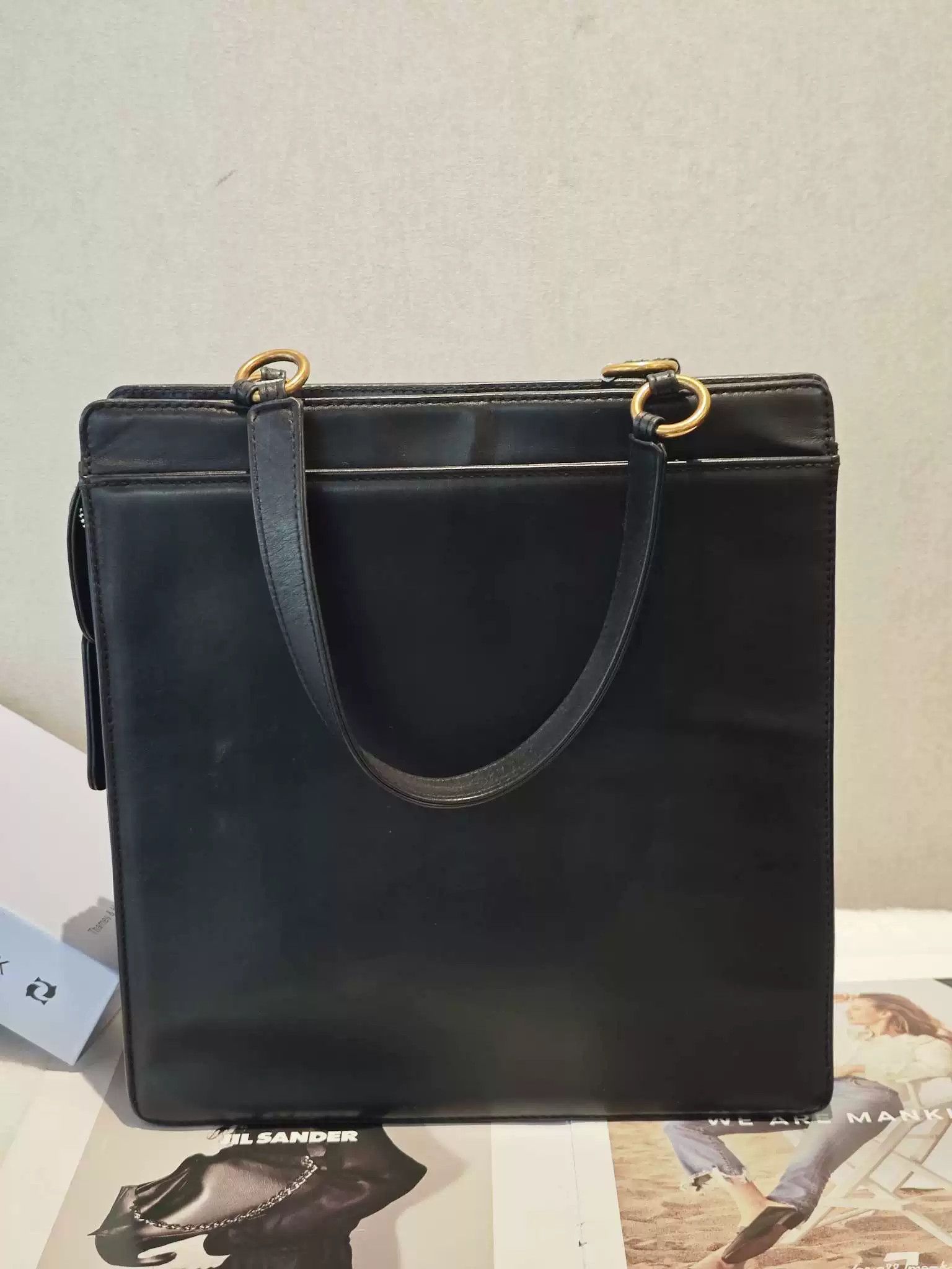 Chanel Pre-loved Bag Very good condition Size ONE SIZE - 3 Thumbnail