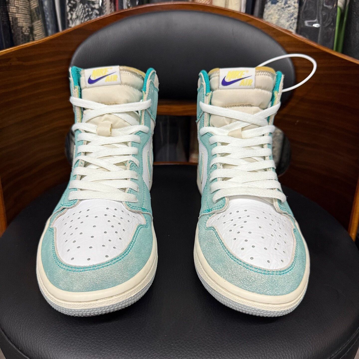 Nike Nike AJ1 Green Lowtop Sneakers 44 Men Size US 10.5 / EU 43-44 - 2 Thumbnail
