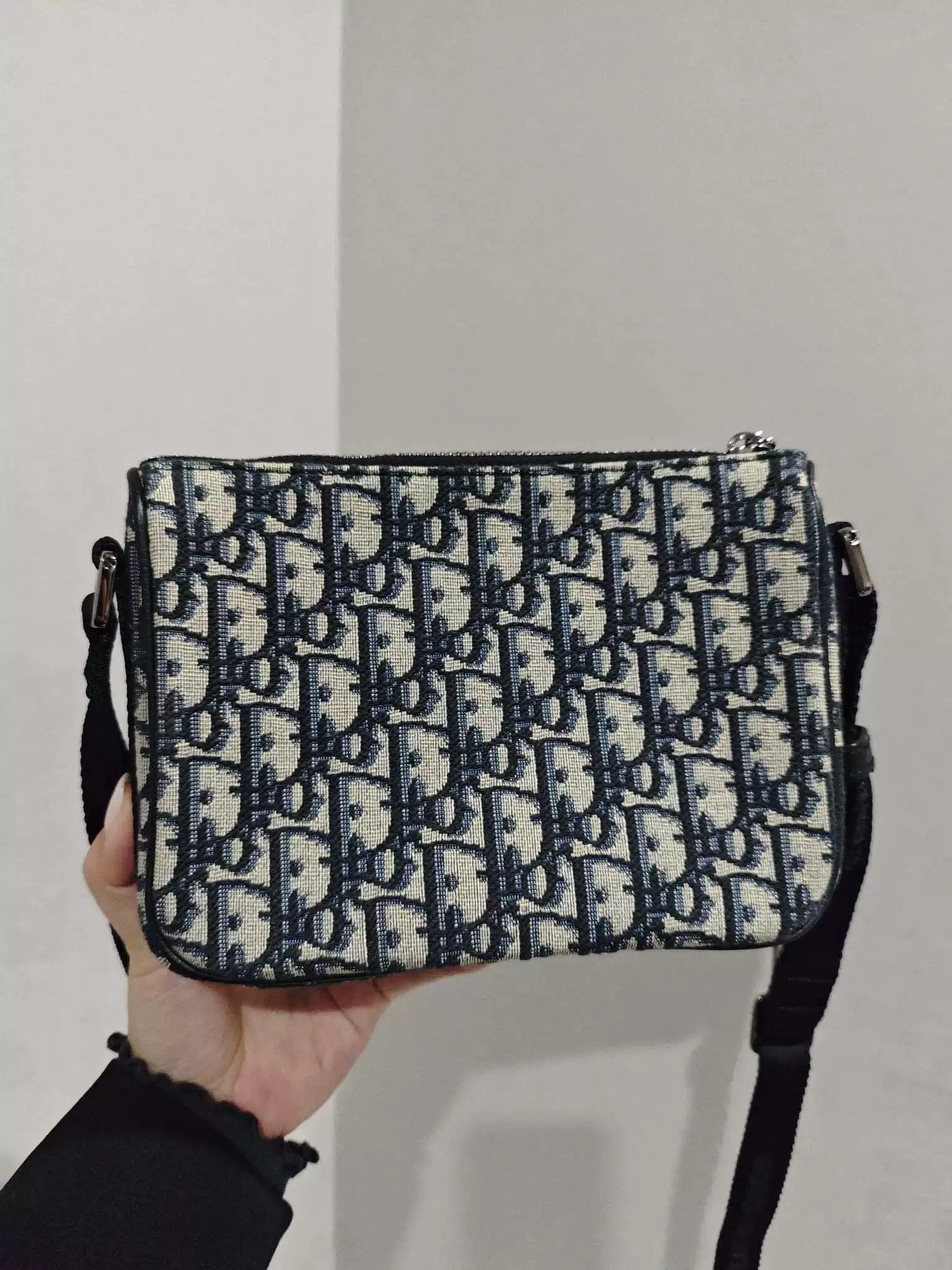 Dior Pre-loved Bag Very good condition Size ONE SIZE - 4 Thumbnail