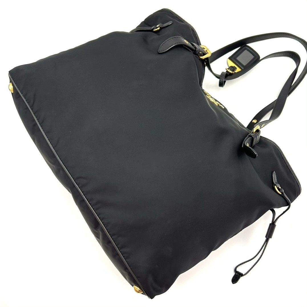 Prada Pre-loved Bag Very good condition Size ONE SIZE - 4 Thumbnail