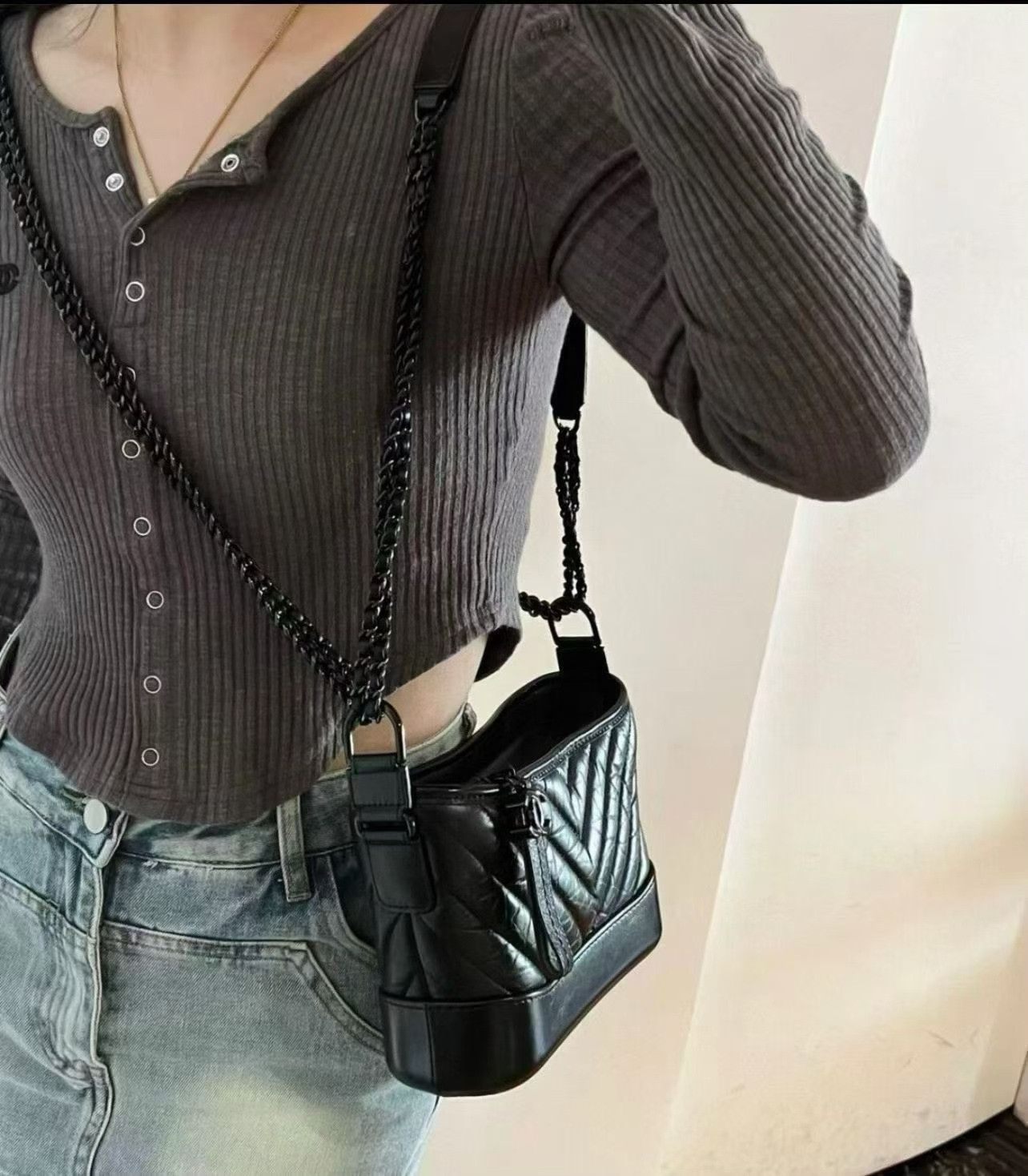 Chanel Pre-loved Bag Very good condition Size ONE SIZE - 9 Thumbnail