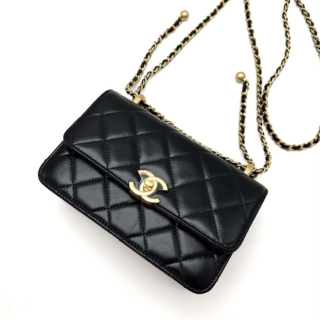Chanel Pre-loved Bag Very good condition Size ONE SIZE - 3 Thumbnail