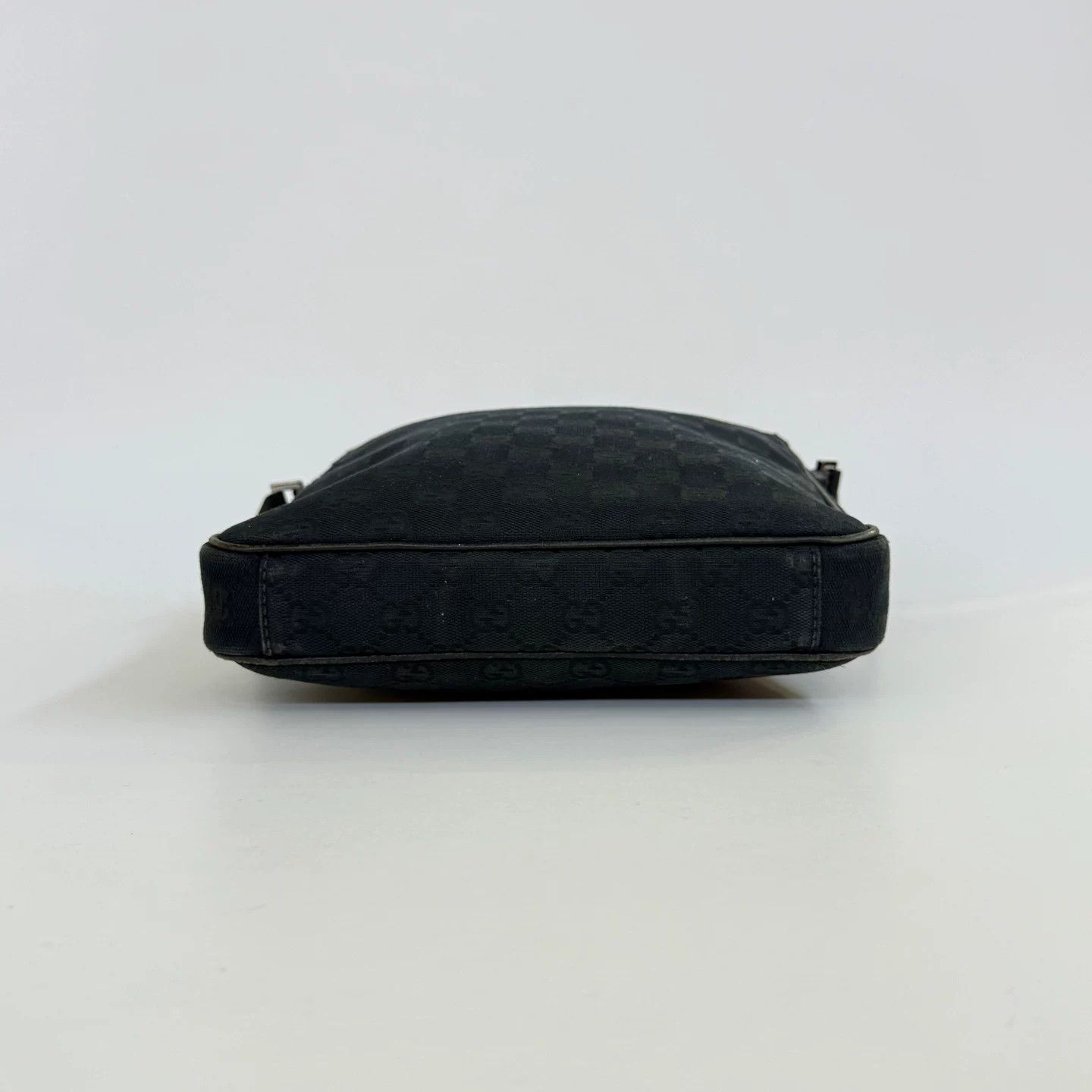 Gucci Pre-loved Bag Very good condition Size ONE SIZE - 5 Thumbnail