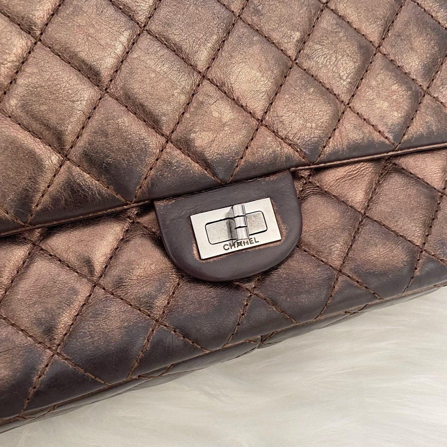 Chanel Pre-loved Bag Very good condition Size ONE SIZE - 5 Thumbnail
