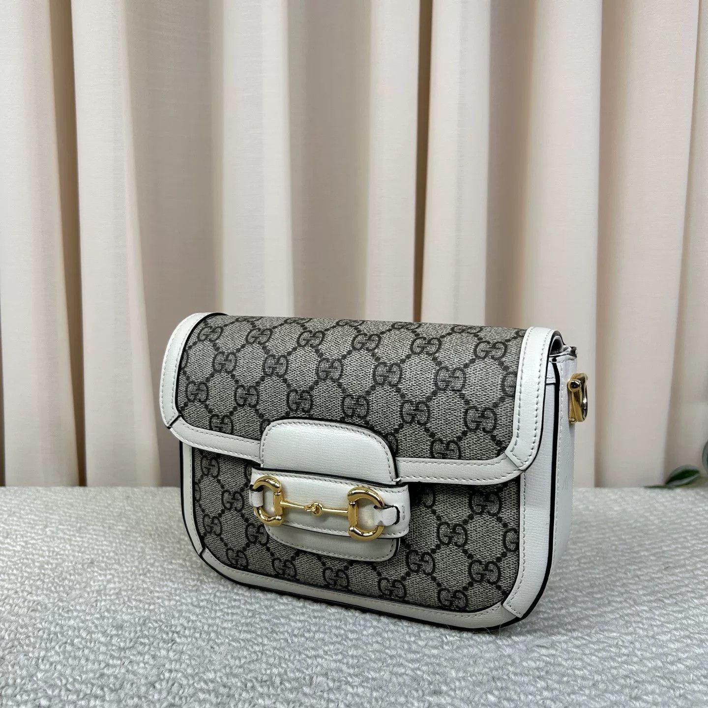 Gucci Pre-loved Bag Very good condition Size ONE SIZE - 3 Thumbnail