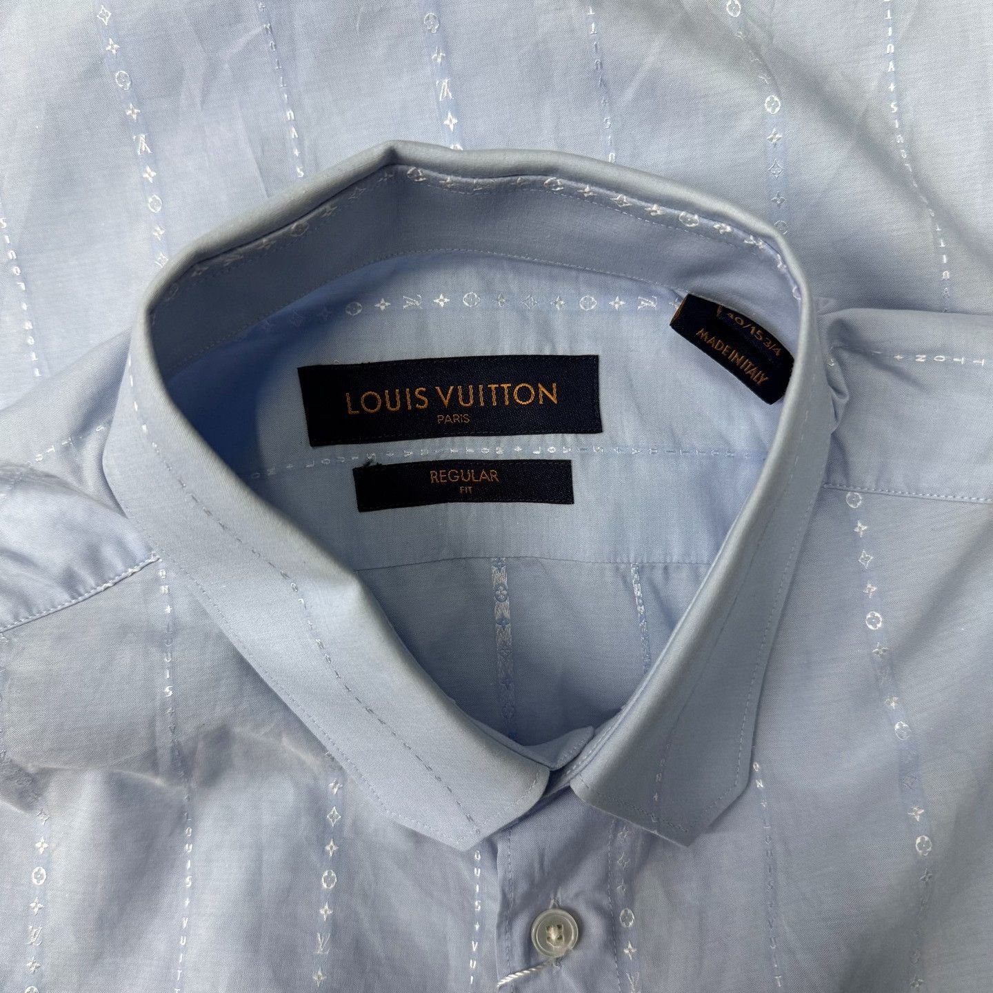 Louis Vuitton Louis Vuitton Striped Blue Shirt 40 Men Size US M / EU 48-50 / 2 - 5 Thumbnail