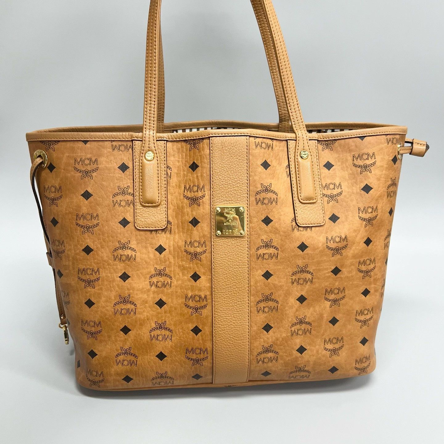 MCM Pre-loved Bag Very good condition Size ONE SIZE - 7 Thumbnail