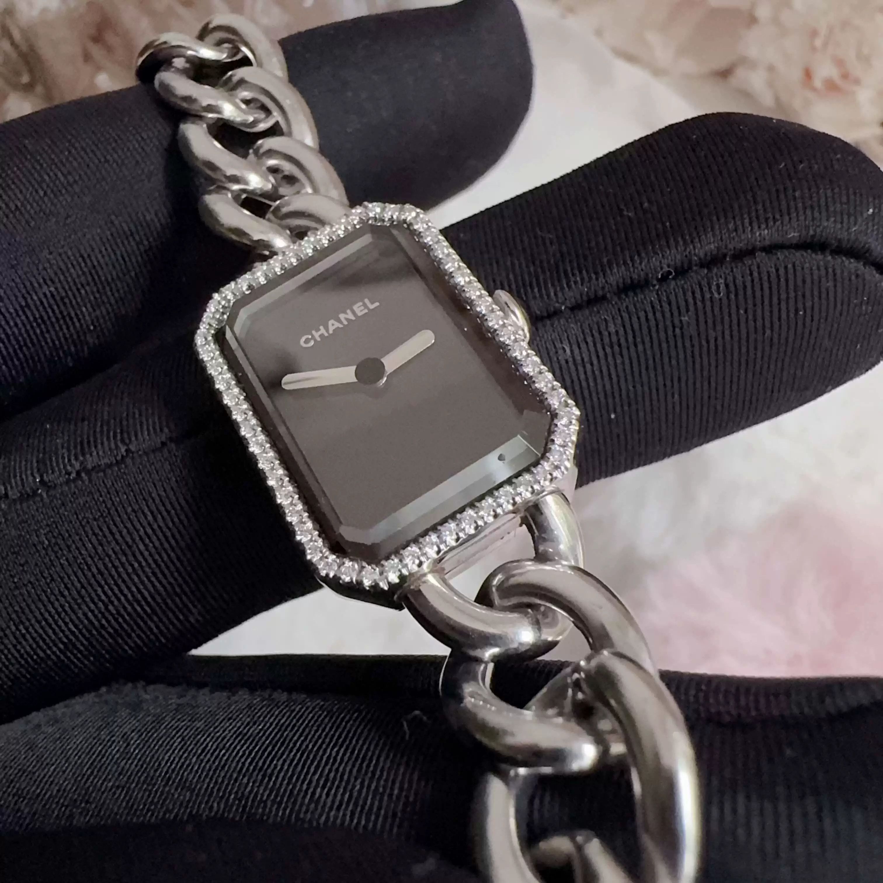 Chanel Pre-loved Bag Very good condition Size ONE SIZE - 3 Thumbnail