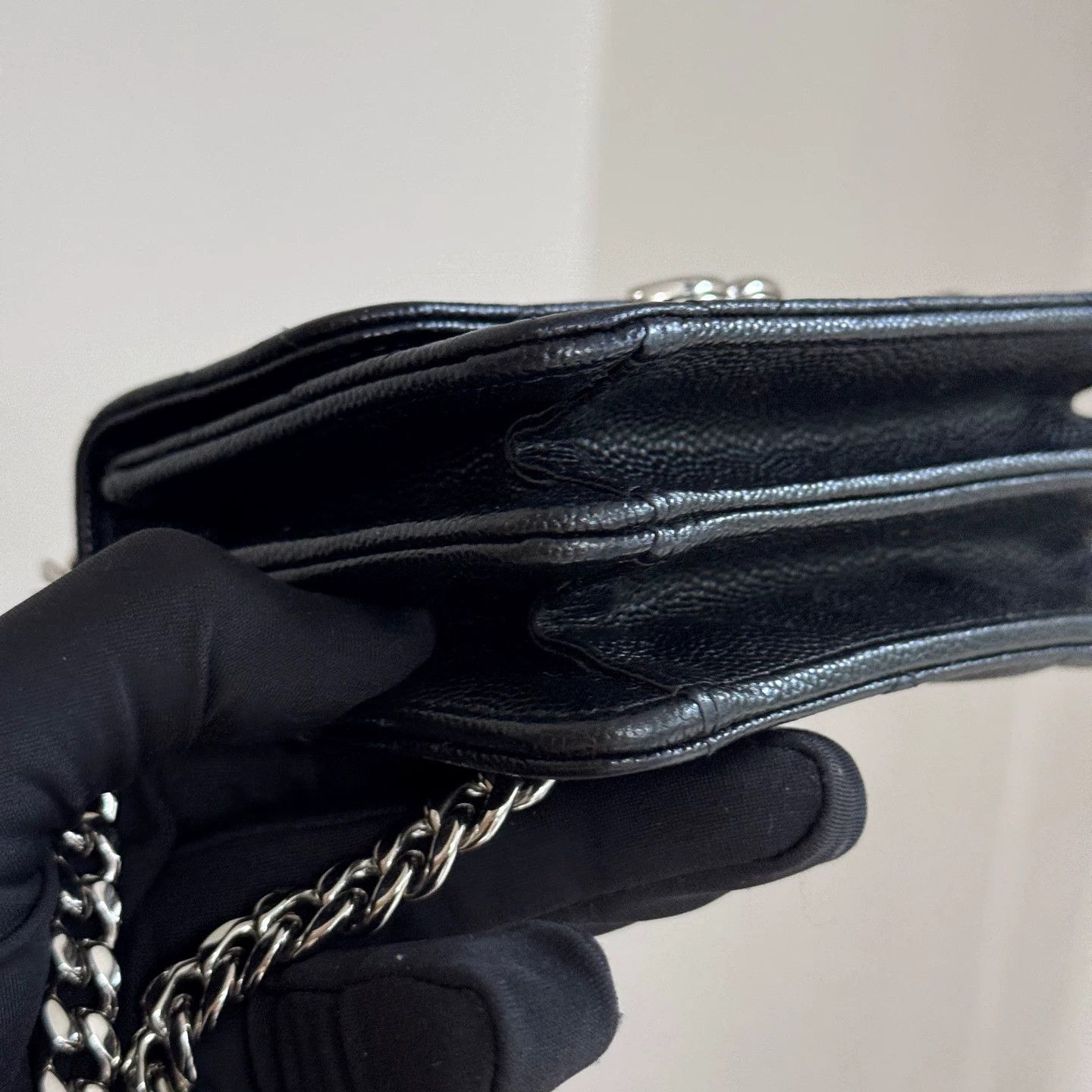 Chanel Pre-loved Bag Very good condition Size ONE SIZE - 6 Thumbnail