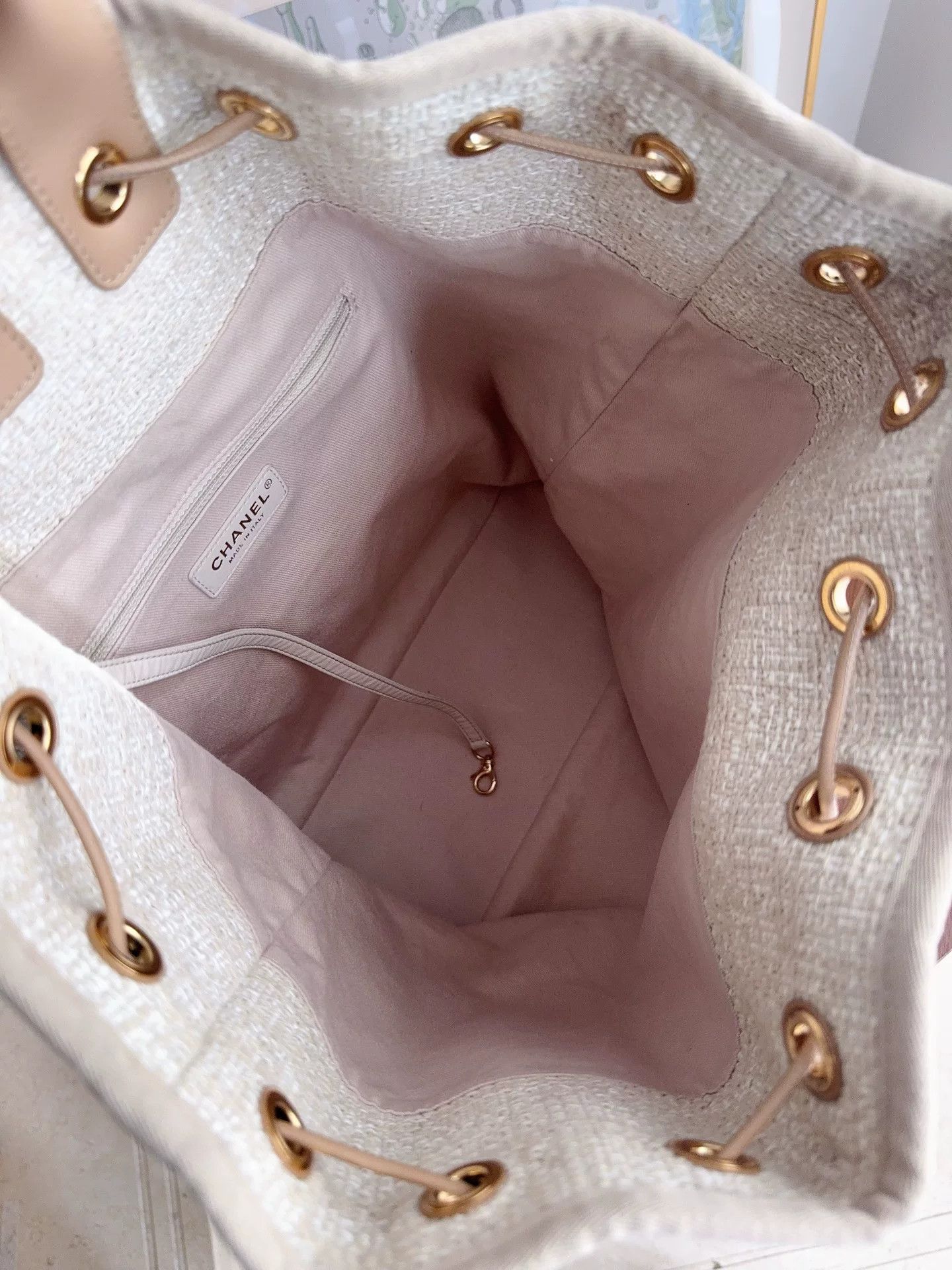 Chanel Pre-loved Bag Very good condition Size ONE SIZE - 9 Thumbnail