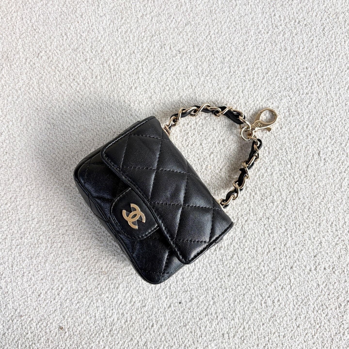 Chanel Pre-loved Bag Very good condition Size ONE SIZE - 6 Thumbnail
