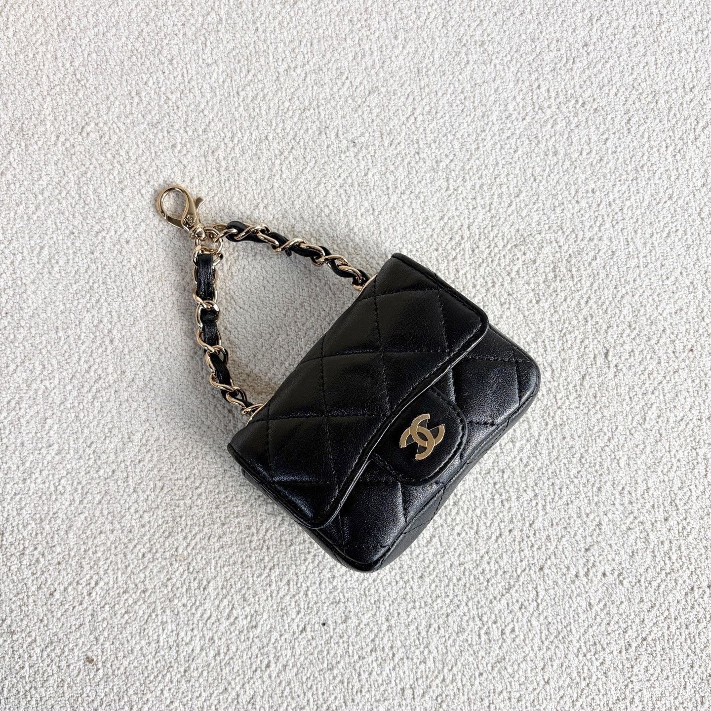 Chanel Pre-loved Bag Very good condition Size ONE SIZE - 4 Thumbnail