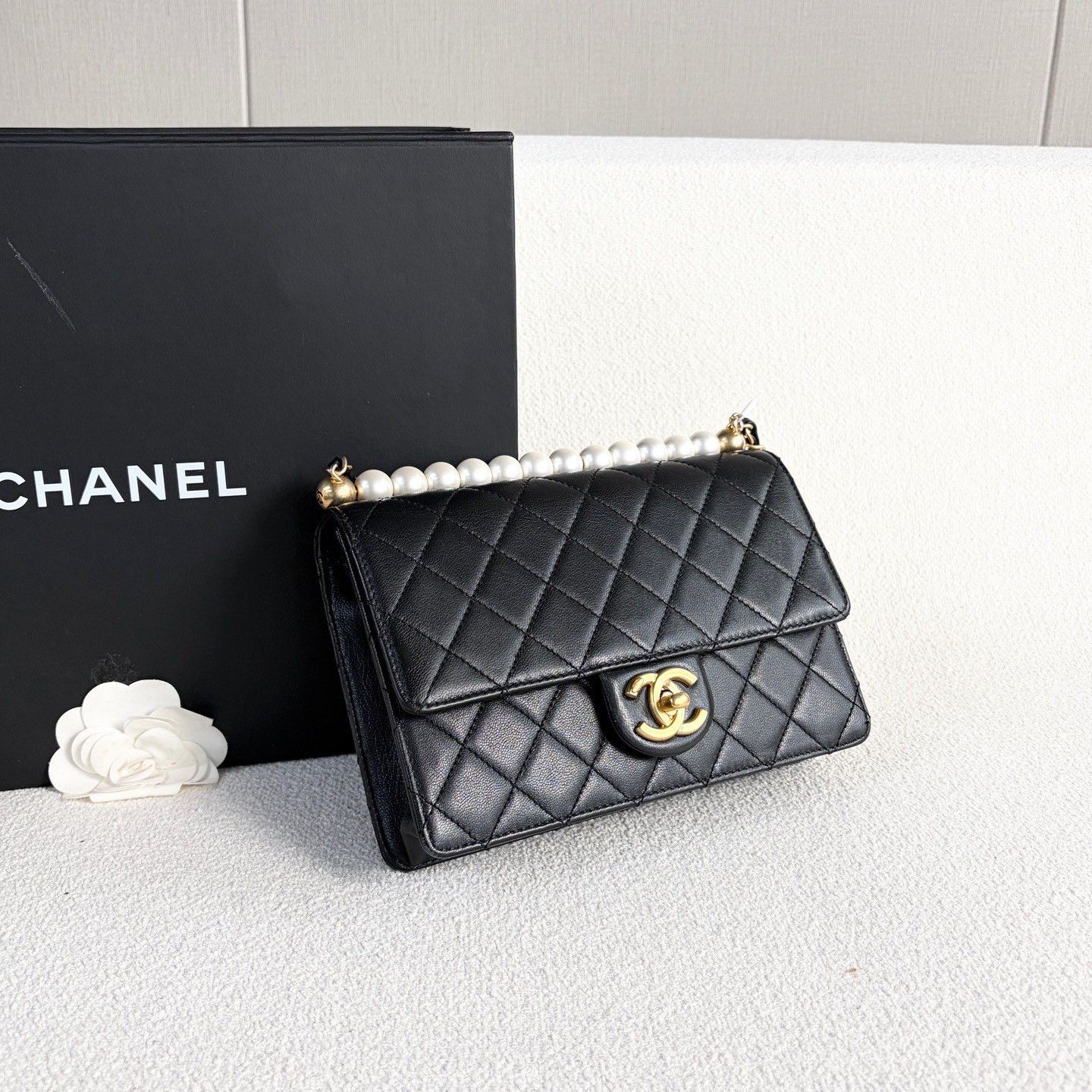 Chanel Pre-loved Bag Very good condition Size ONE SIZE - 6 Thumbnail