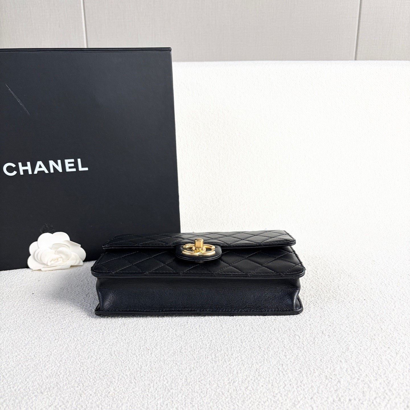 Chanel Pre-loved Bag Very good condition Size ONE SIZE - 5 Thumbnail