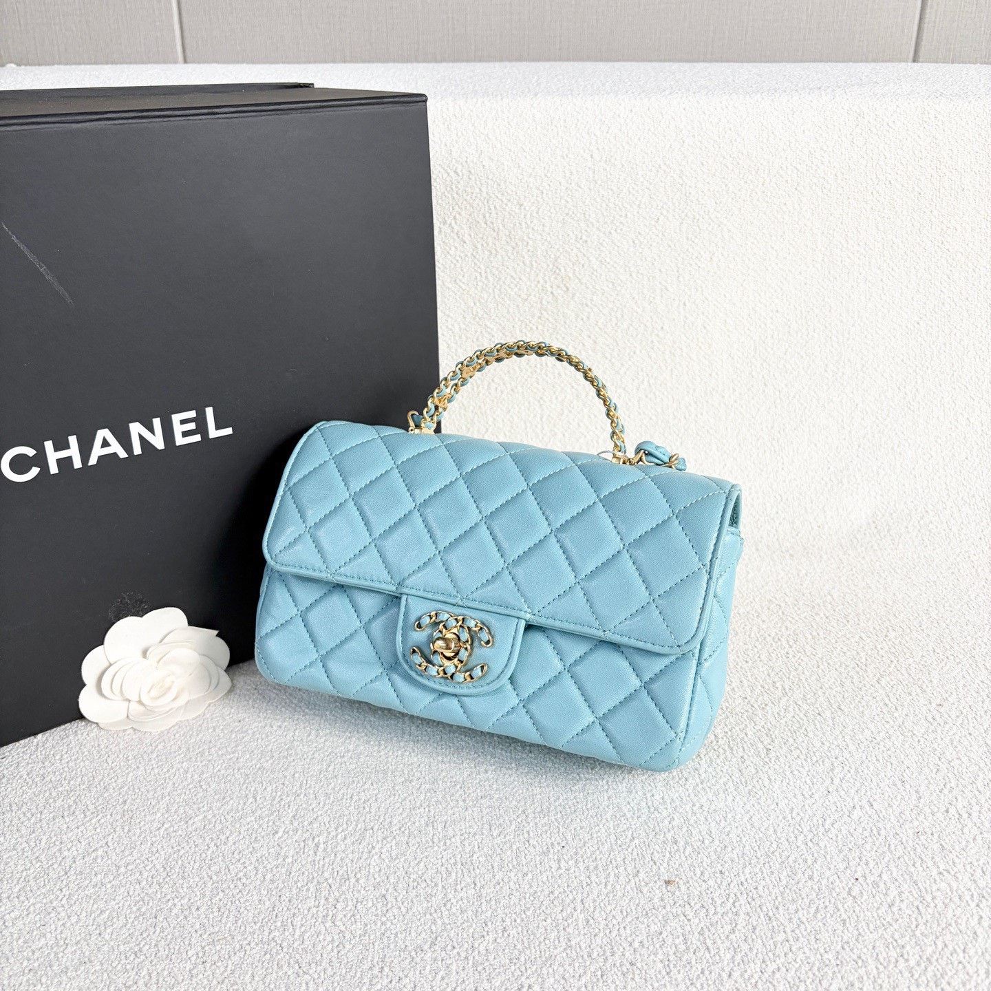 Chanel Pre-loved Bag Very good condition Size ONE SIZE - 4 Thumbnail
