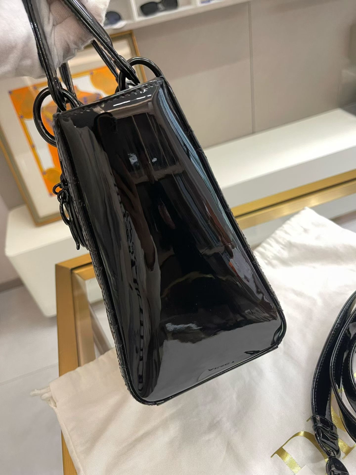 Dior Pre-loved Bag Very good condition Size ONE SIZE - 4 Thumbnail