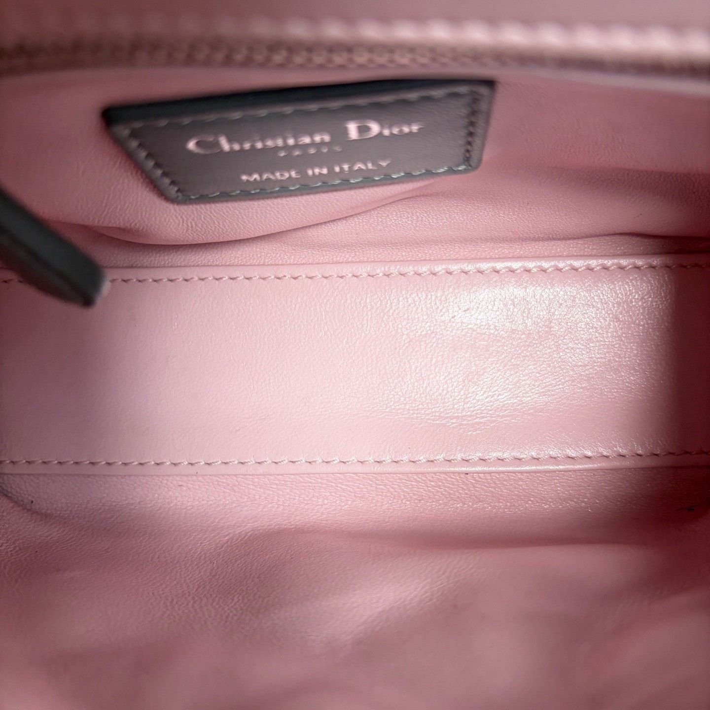 Dior Pre-loved Bag Very good condition Size ONE SIZE - 7 Thumbnail