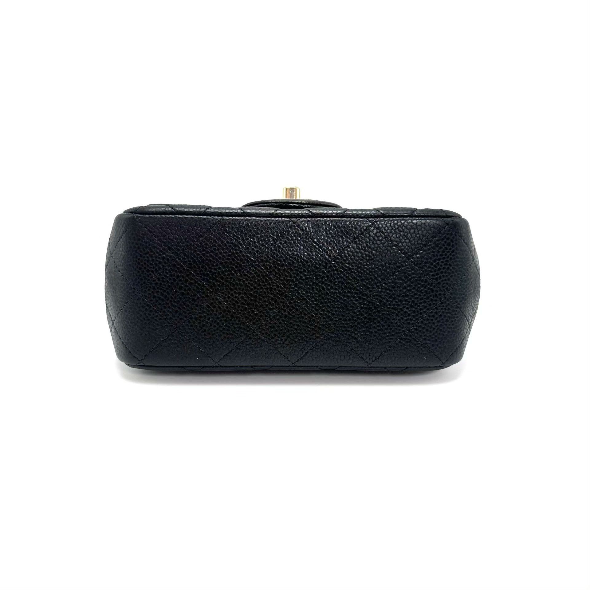 Chanel Pre-loved Bag Very good condition Size ONE SIZE - 5 Thumbnail