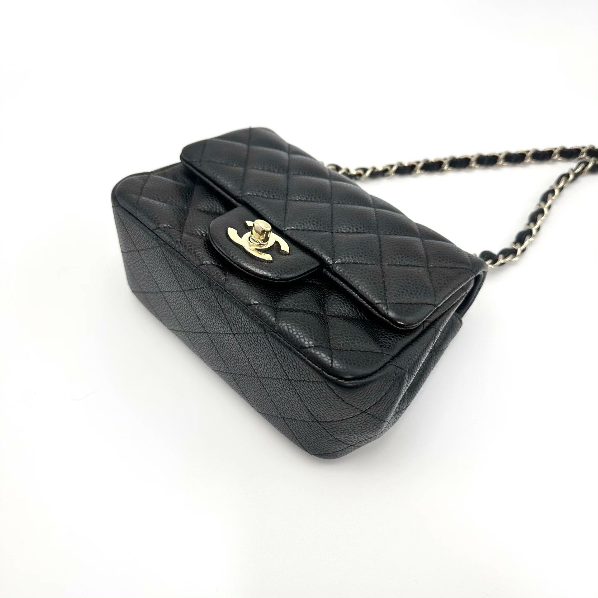 Chanel Pre-loved Bag Very good condition Size ONE SIZE - 4 Thumbnail