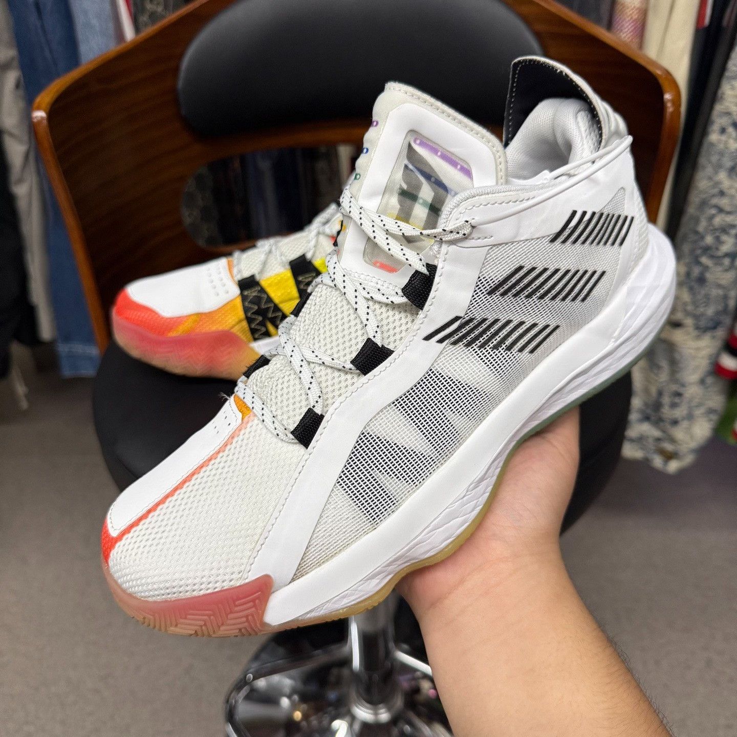 Adidas Adidas Rainbow Multi Lowtop Sneakers 42 Men Size US 9 / EU 42 - 8 Thumbnail