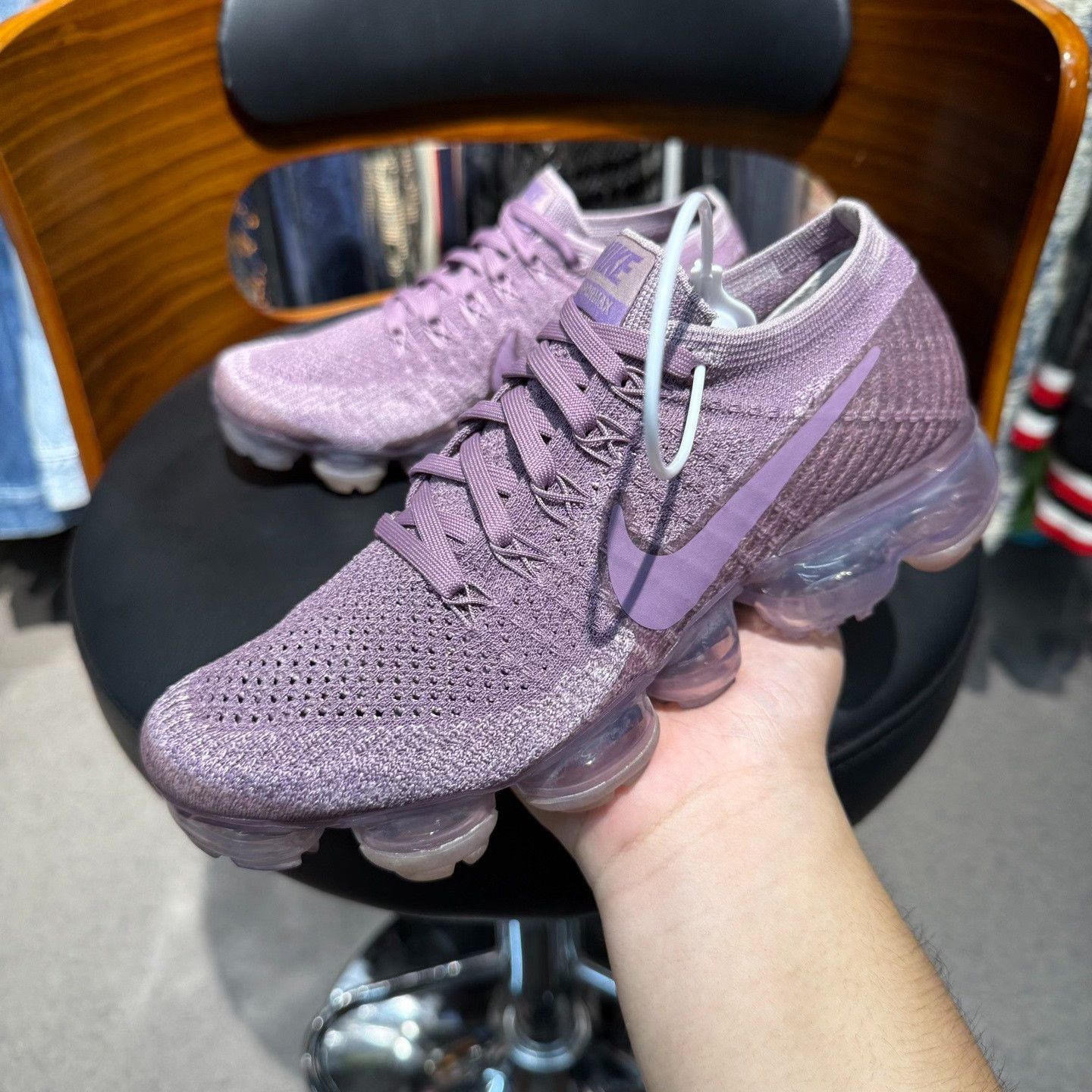Nike Nike Purple Lowtop Sneakers 37 Men Size US 5 / EU 37 - 8 Thumbnail