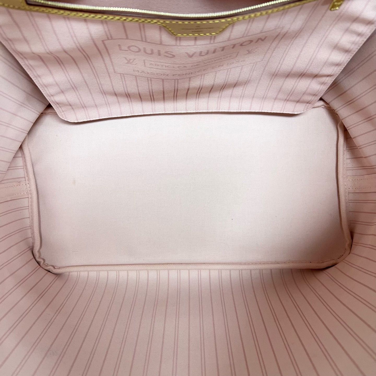 Louis Vuitton Pre-loved Bag Very good condition Size ONE SIZE - 9 Thumbnail
