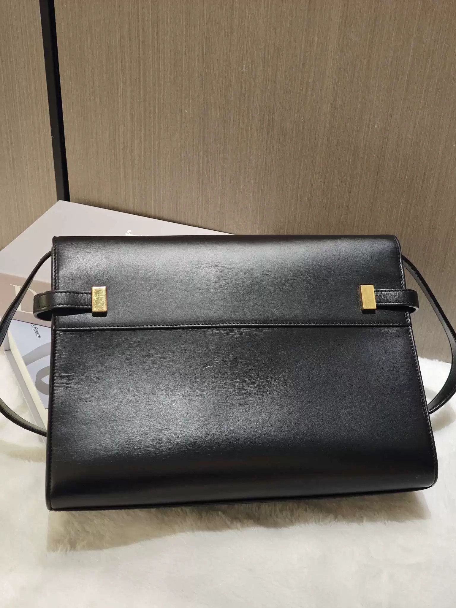Saint Laurent Paris Pre-loved Bag Very good condition Size ONE SIZE - 2 Thumbnail