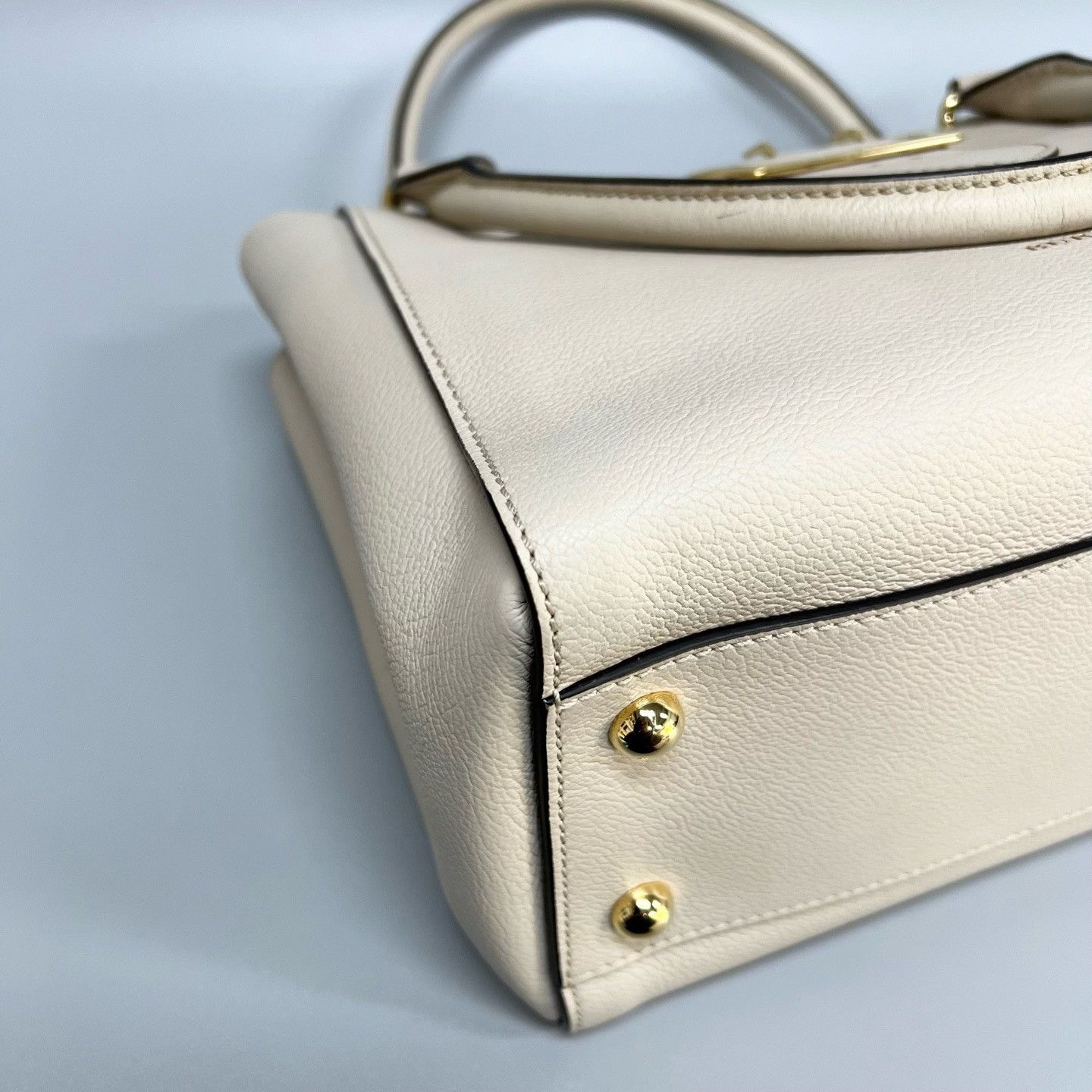 Burberry Pre-loved Bag Very good condition Size ONE SIZE - 5 Thumbnail