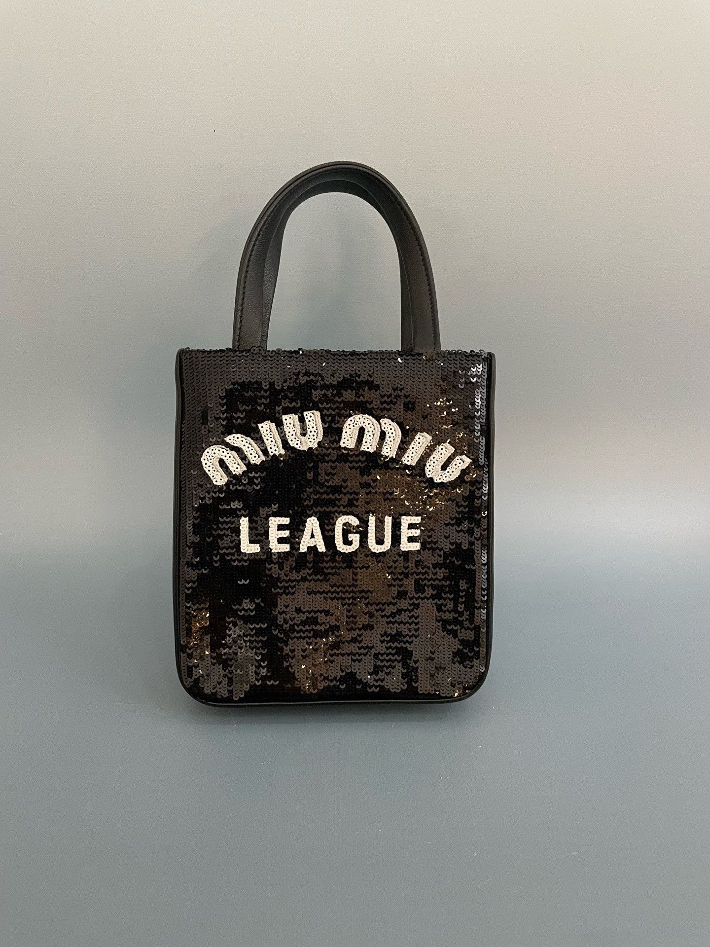 Miu Miu Pre-loved Bag Very good condition Size ONE SIZE - 3 Thumbnail