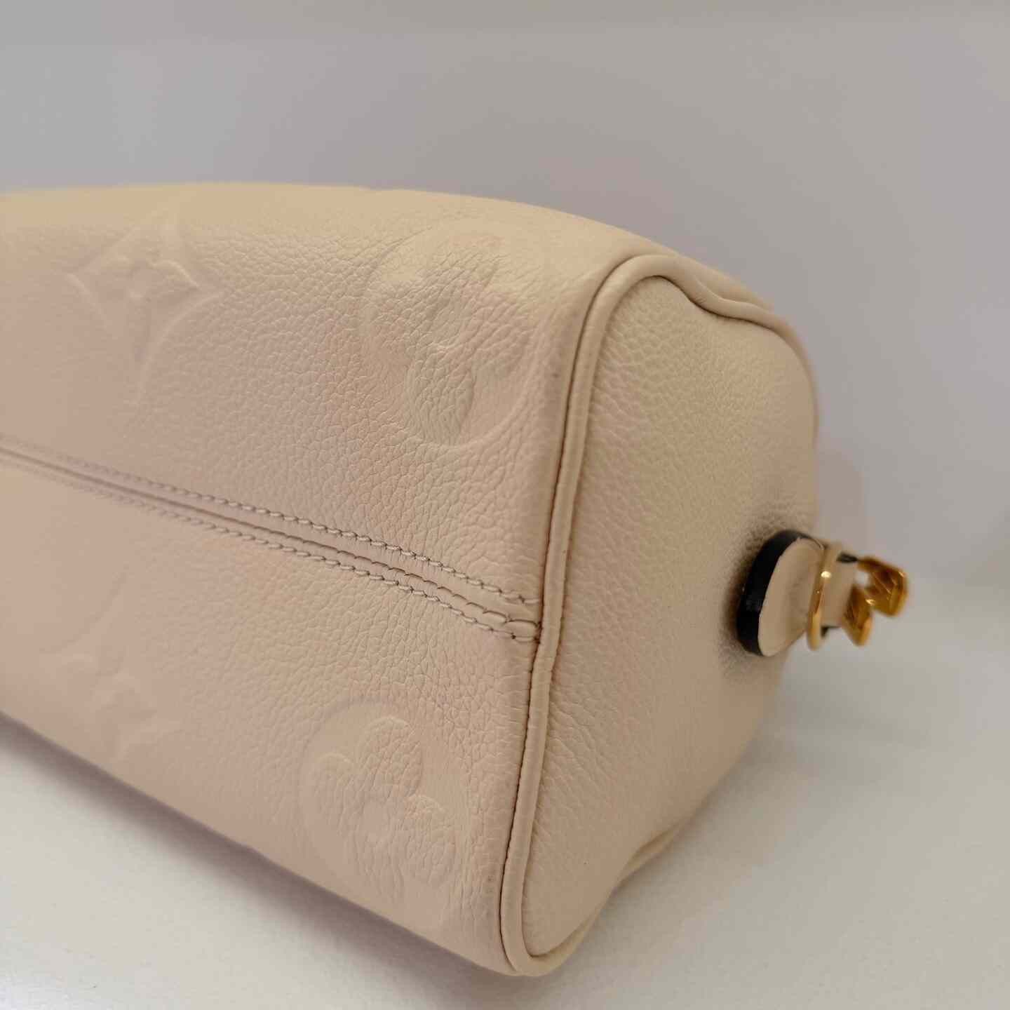 Louis Vuitton Pre-loved Bag Very good condition Size ONE SIZE - 8 Thumbnail