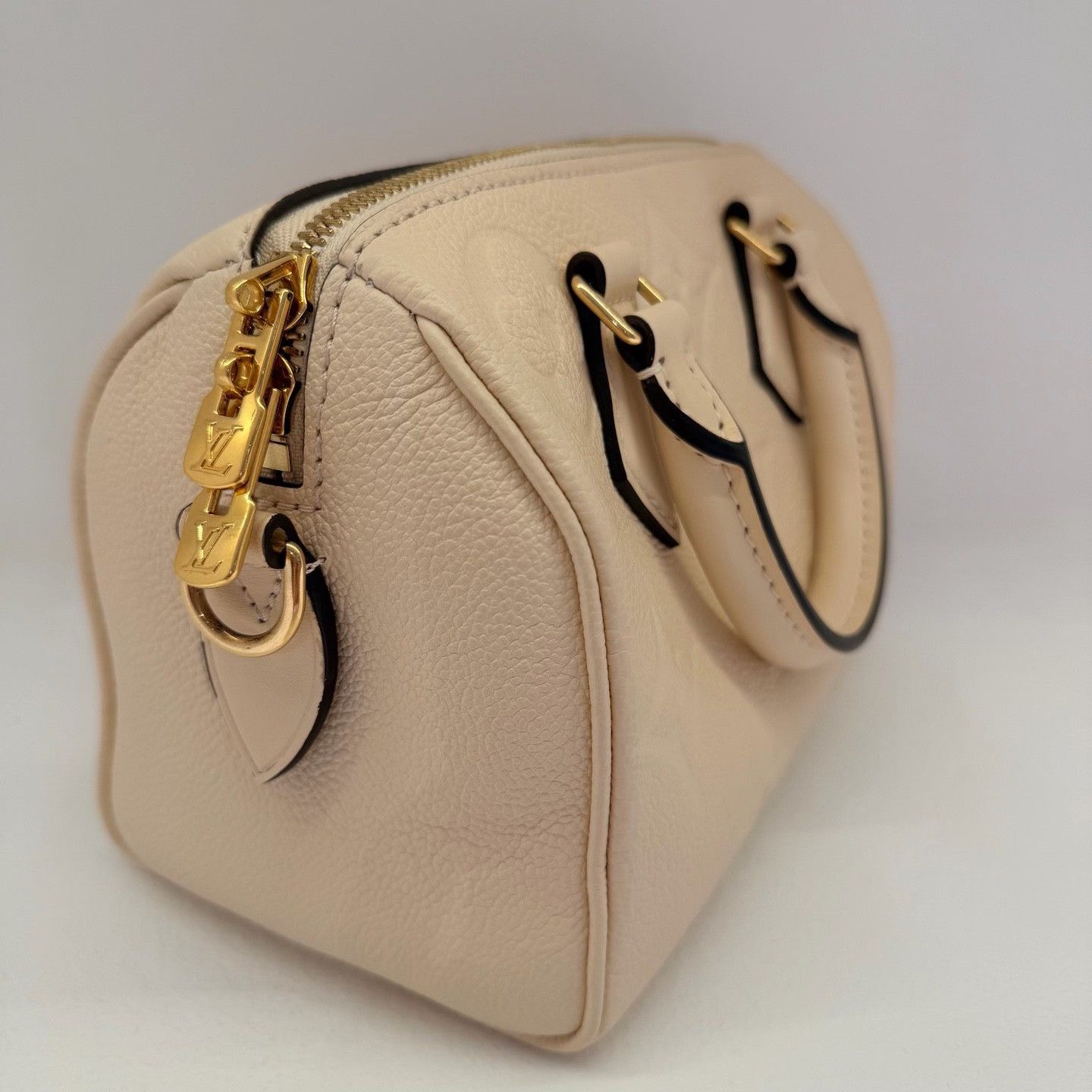 Louis Vuitton Pre-loved Bag Very good condition Size ONE SIZE - 3 Thumbnail