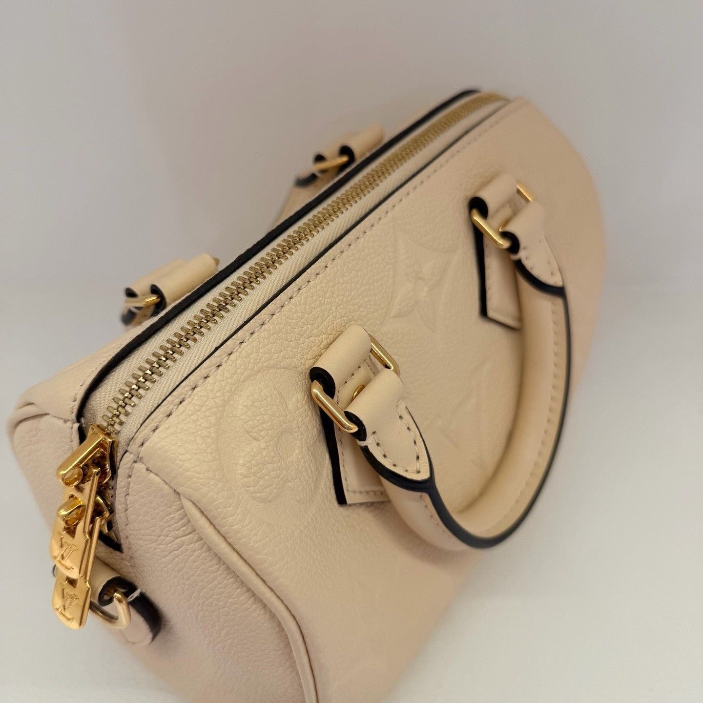Louis Vuitton Pre-loved Bag Very good condition Size ONE SIZE - 4 Thumbnail