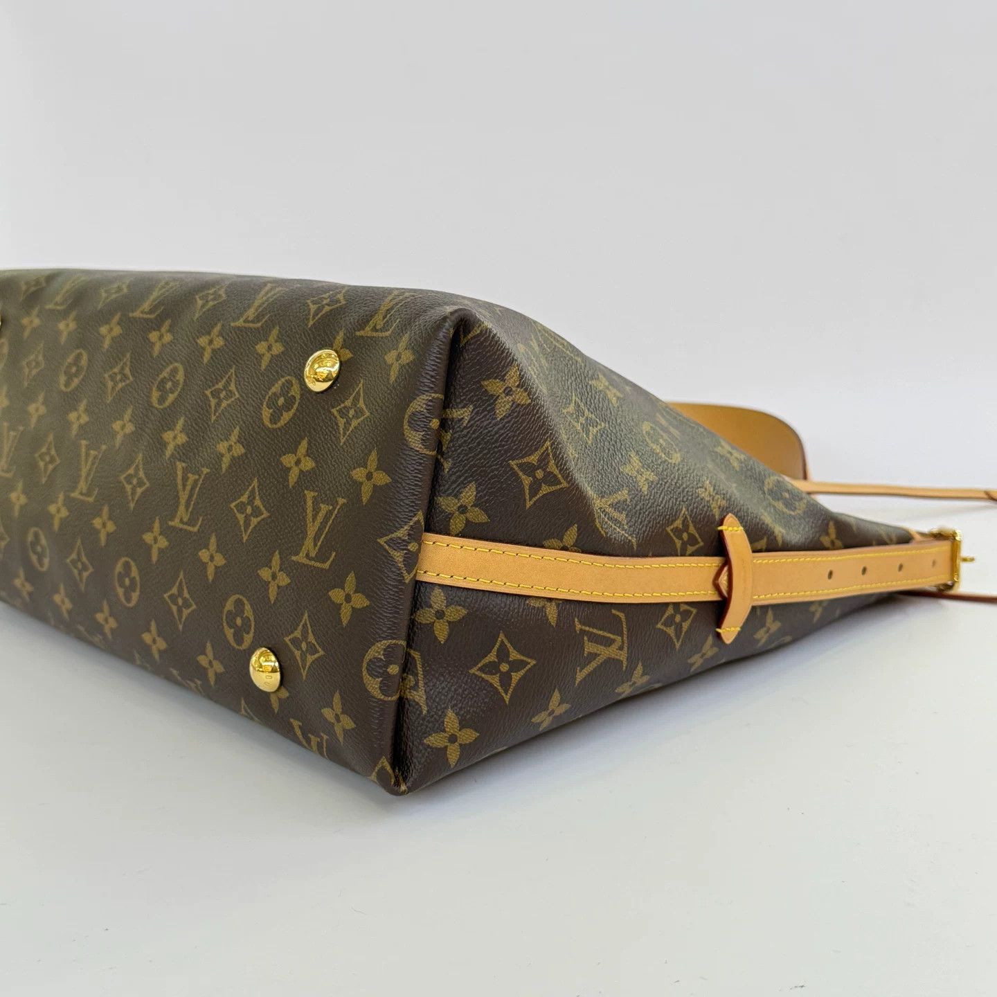Louis Vuitton Pre-loved Bag Very good condition Size ONE SIZE - 5 Thumbnail