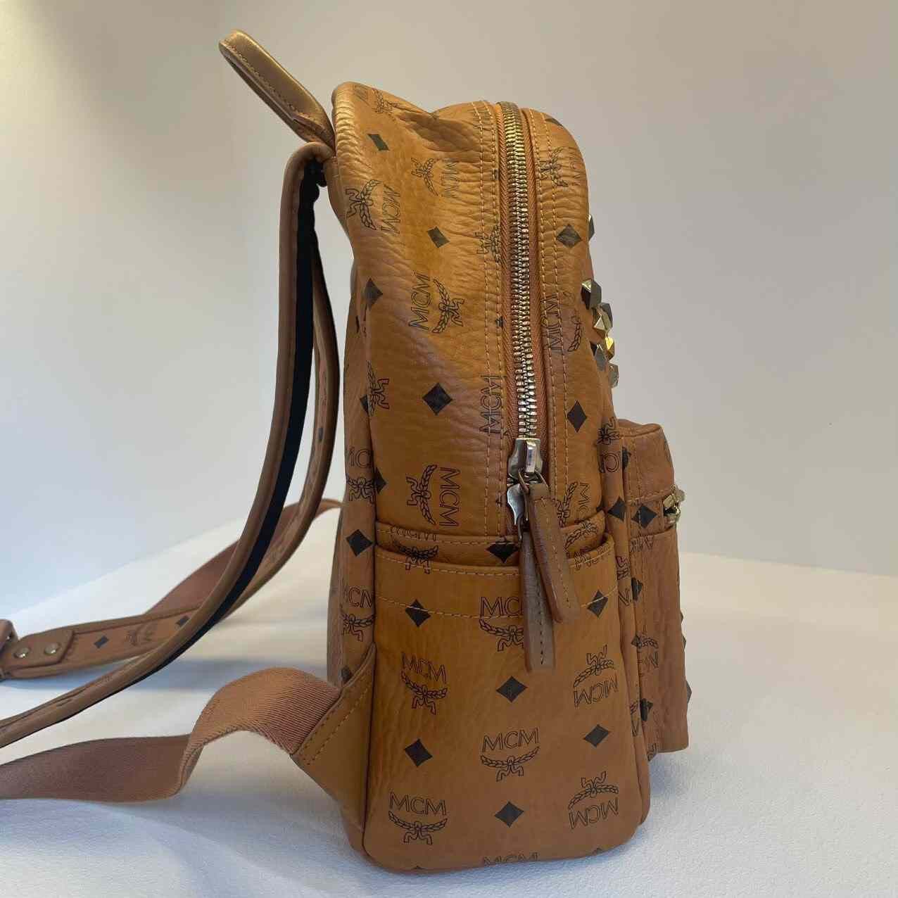MCM Pre-loved Bag Very good condition Size ONE SIZE - 3 Thumbnail