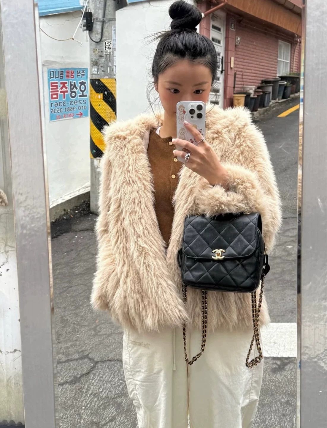 Chanel Pre-loved Bag Very good condition Size ONE SIZE - 4 Thumbnail