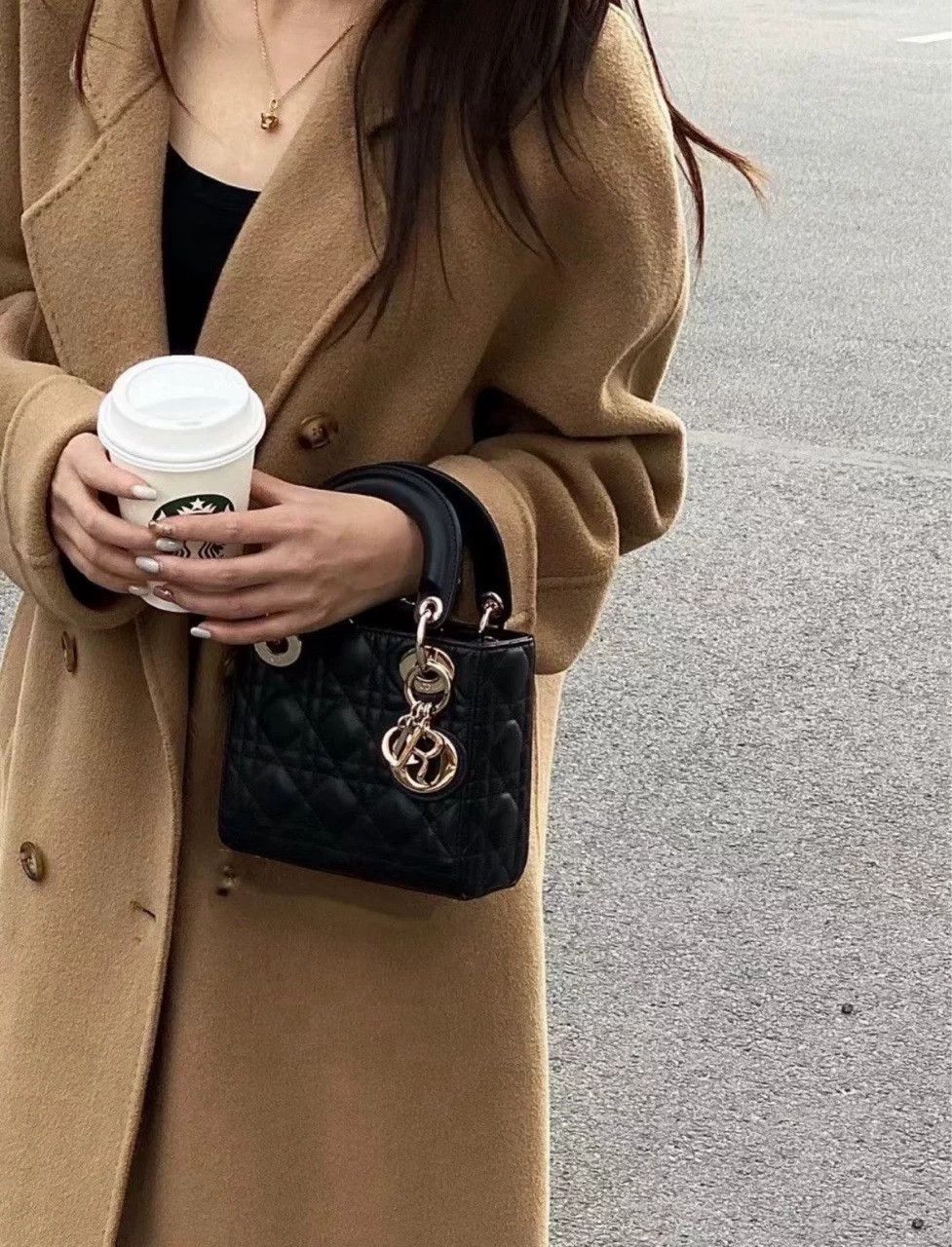 Dior Pre-loved Bag Very good condition Size ONE SIZE - 6 Thumbnail