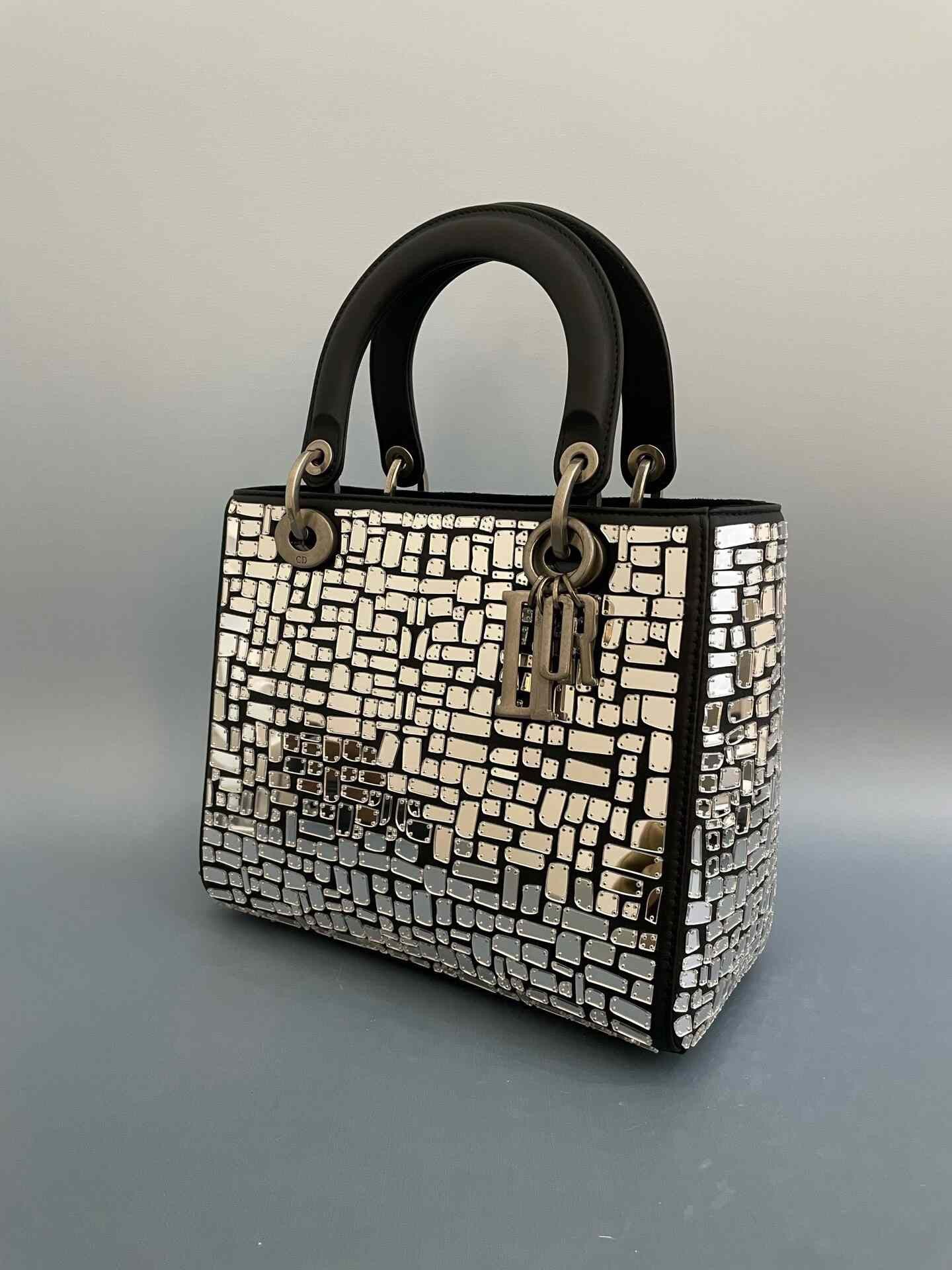 Dior Pre-loved Bag Very good condition Size ONE SIZE - 3 Thumbnail