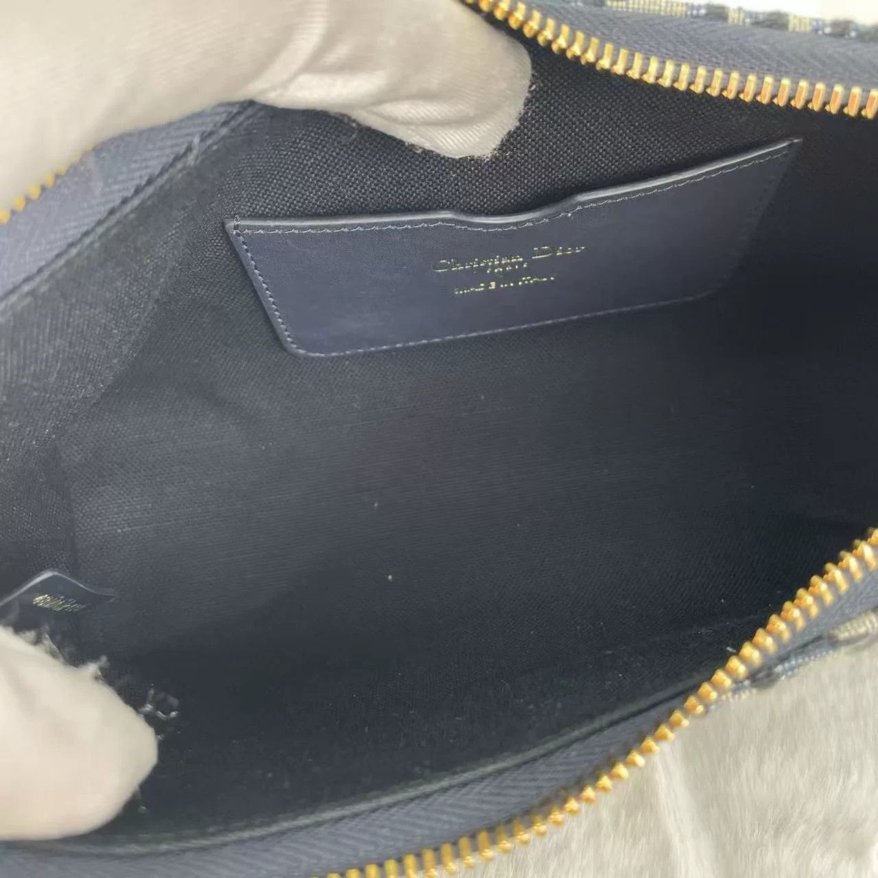 Dior Pre-loved Bag Very good condition Size ONE SIZE - 8 Thumbnail