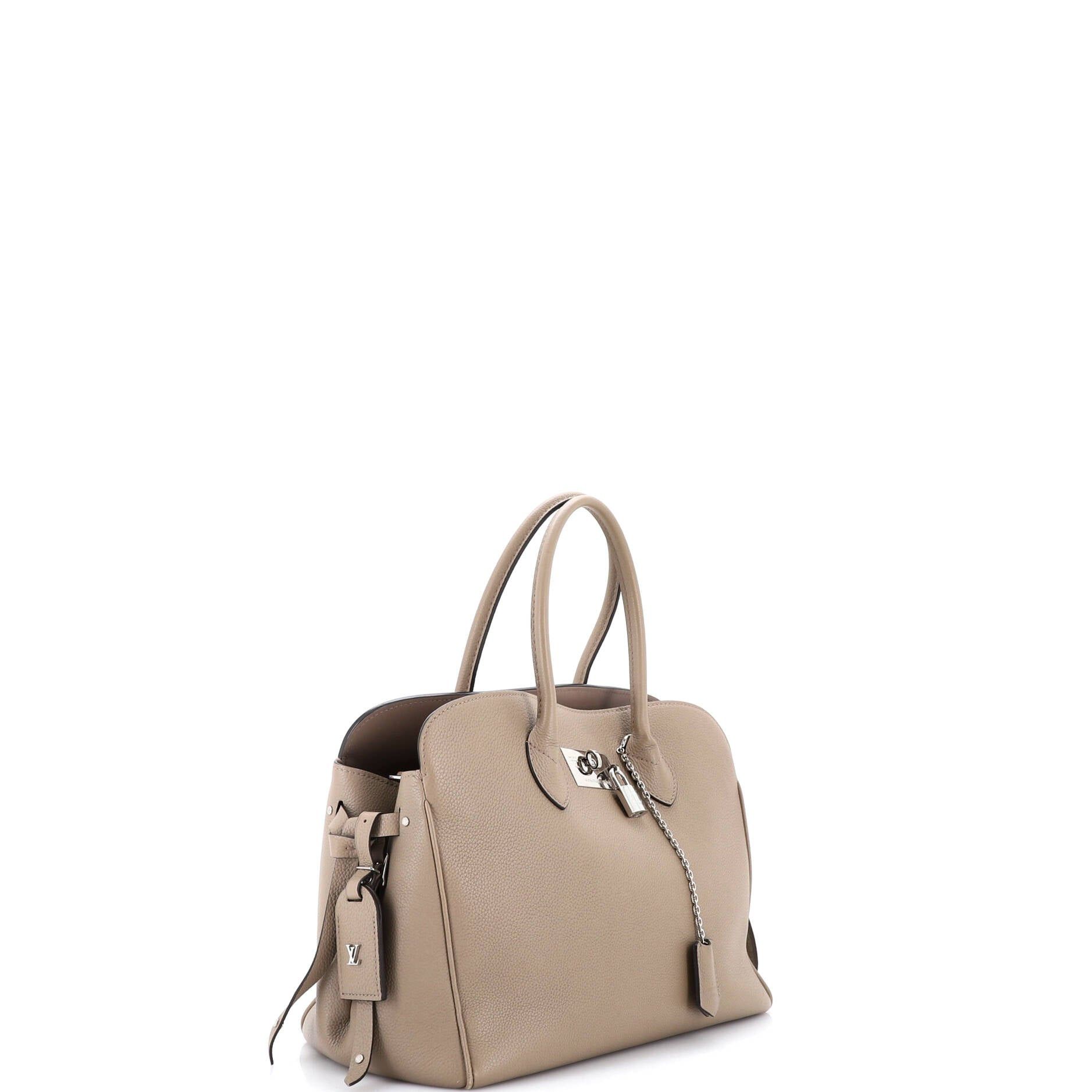 Louis Vuitton Milla Handbag Size ONE SIZE - 2 Thumbnail