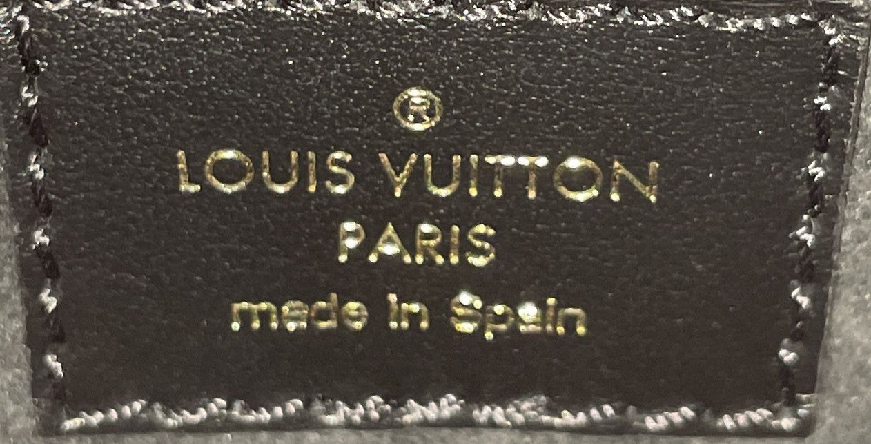 Louis Vuitton Camera Box NM Handbag Size ONE SIZE - 7 Thumbnail